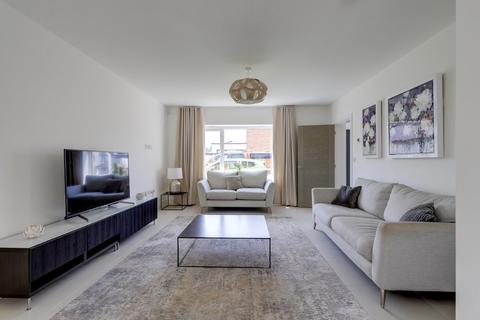 4 Catherines Close, Exeter, EX2 7SP