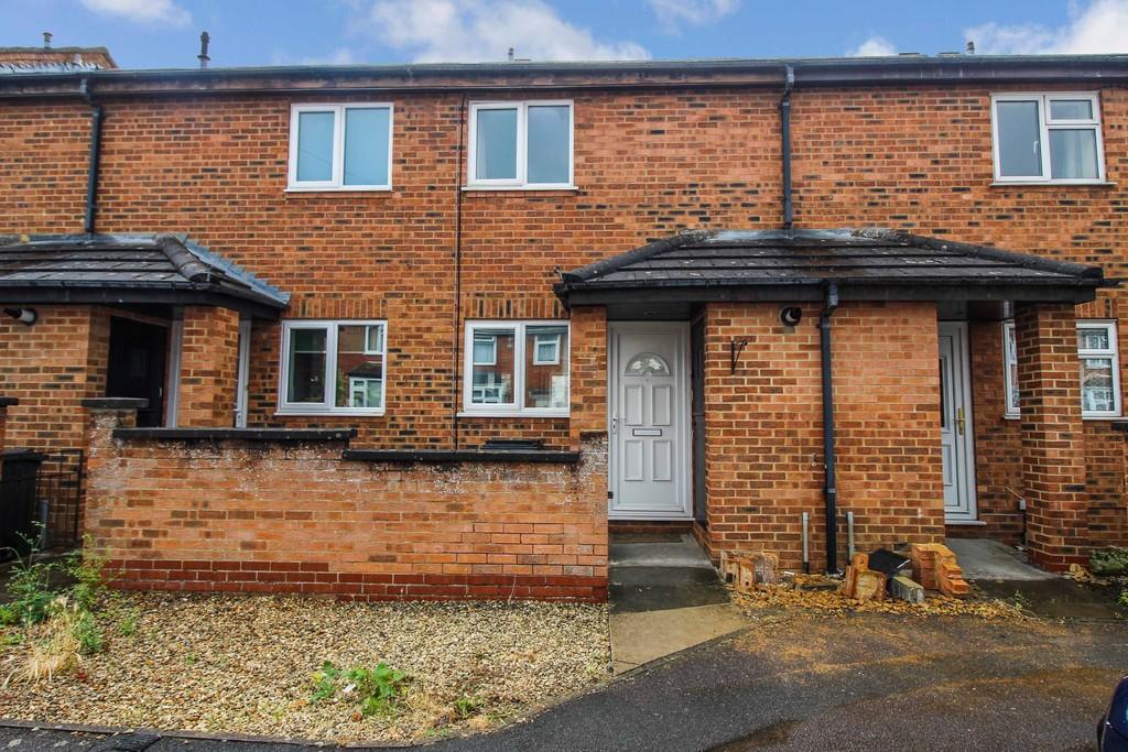 Rose Street, Rodbourne, Swindon 2 bed terraced house £775 pcm (£179 pw)