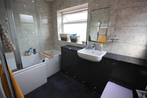 70 Chatterley Drive, Kidsgrove, Stoke-on-trent, ST7 4LL