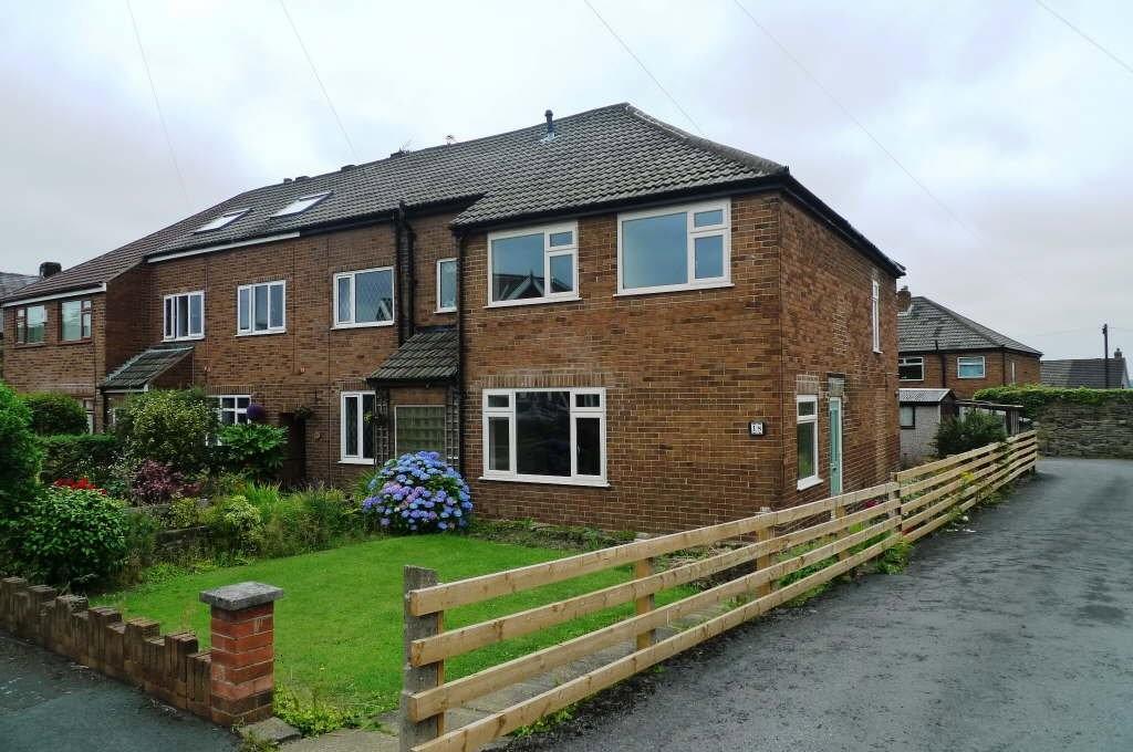 Moor Grove, Pudsey 3 bed townhouse £850 pcm (£196 pw)
