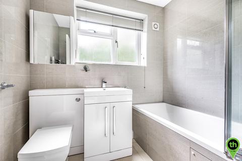 24 Heronsgate, Edgware, HA8 7LD