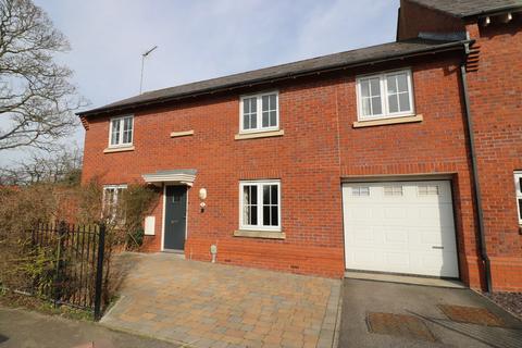 4 bedroom semi-detached house to rent, Westwood Way, Beverley