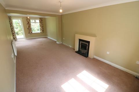 4 bedroom semi-detached house to rent, Westwood Way, Beverley