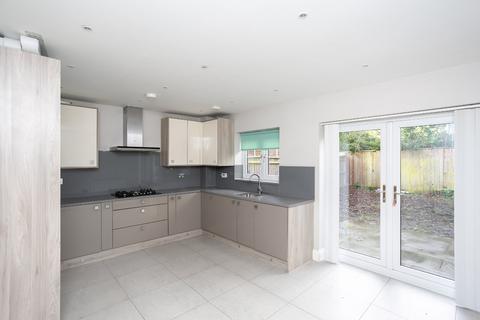 4 bedroom terraced house to rent, Langley Place, Langley Road, Watford, Hertfordshire, WD17