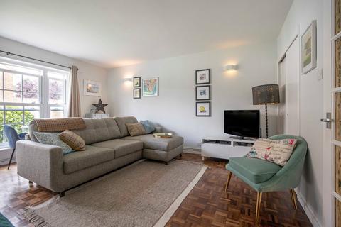 12 Park Close, Hatfield, AL9 5AY