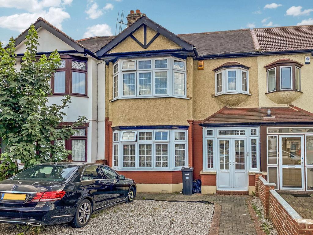 Eastern Avenue, REDBRIDGE, IG4 3 bed terraced house £575,000