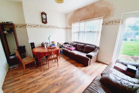 202 Marsh Hill, Birmingham, B23 7HD