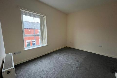 2 bedroom terraced house to rent, Ben Street, Clayton, Manchester, Lancashire, M11 4EW
