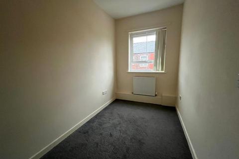 2 bedroom terraced house to rent, Ben Street, Clayton, Manchester, Lancashire, M11 4EW