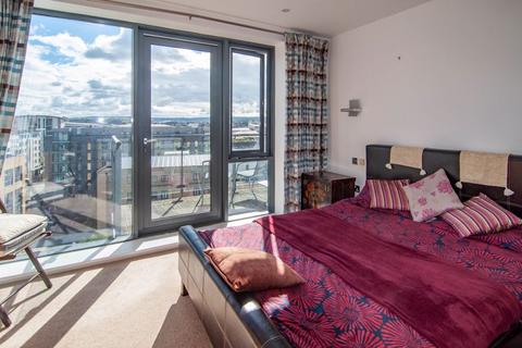 2 bedroom penthouse for sale, Penthouse Apartment, Deanery Road, BS1