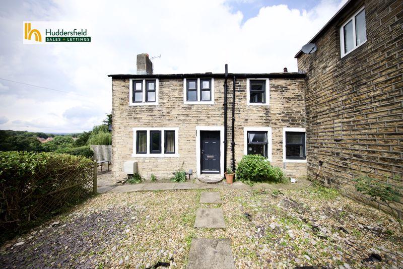 Almondbury Bank, Huddersfield 2 bed semidetached house £165,000