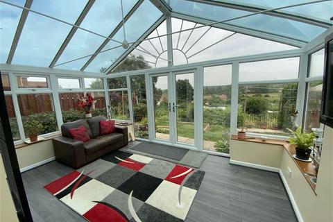 45 Kirkstead Gardens, Sheffield, S13 9XG