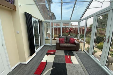 45 Kirkstead Gardens, Sheffield, S13 9XG