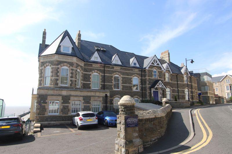 Marine Parade, Clevedon 2 bed apartment £525,000