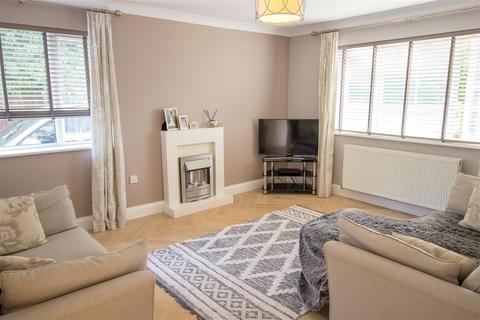 2 Berry Drive, Bromham, Bedford, MK43 8QA
