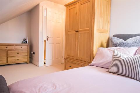 2 Berry Drive, Bromham, Bedford, MK43 8QA