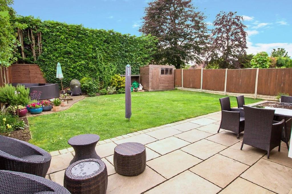 Garden2.jpg