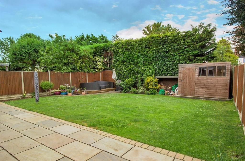 Garden3.jpg