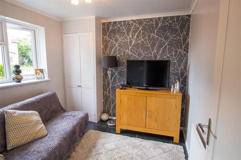 13 Burrows Close, Clifton, Shefford, SG17 5EG