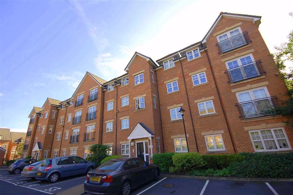 Shearwater House, Burnage... 2 bed flat £795 pcm (£183 pw)