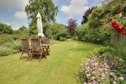 The Briars Beech Hill Road, Swanland, North Ferriby, HU14 3QY