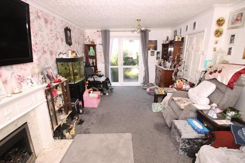 5 Dalry Grove, Hartlepool, TS25 4EG