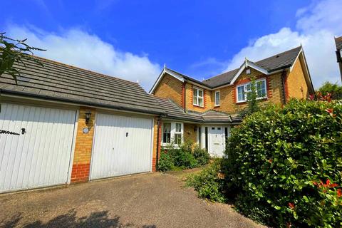 12 Darent Close, Stone Cross, Pevensey, BN24 5PW