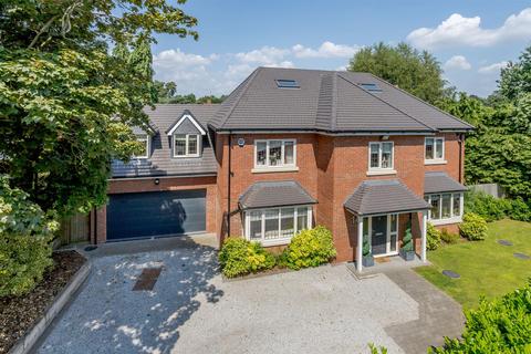 14 Alder Park Road, Solihull, B91 1NU