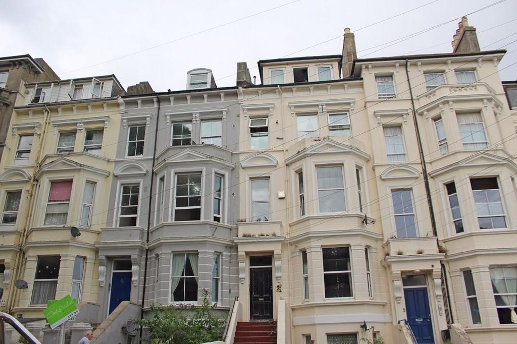 Kenilworth Road, St Leonards on Sea 1 bed flat £495 pcm (£114 pw)