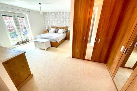 17 Elm Grove, Wootton, Northampton, NN4 6FB