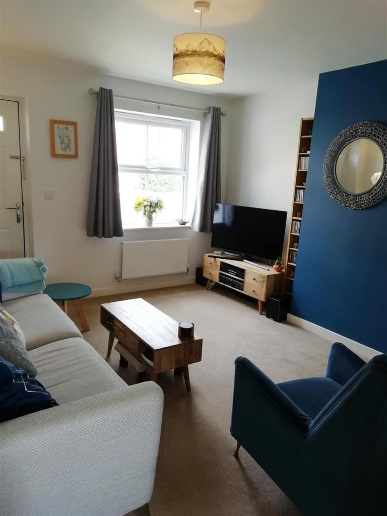 Lavender Way, Newark 2 bed house £695 pcm (£160 pw)