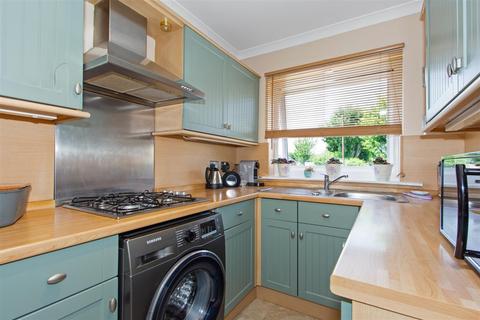 44 Dyke Drive, Orpington, BR5 4LZ
