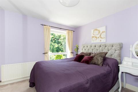 44 Dyke Drive, Orpington, BR5 4LZ