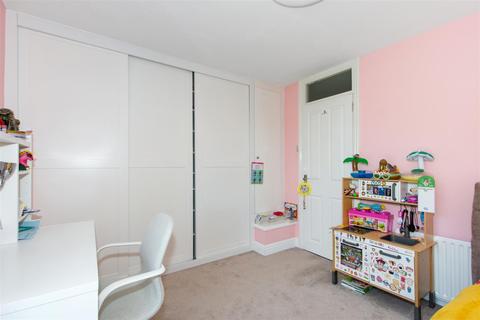 44 Dyke Drive, Orpington, BR5 4LZ
