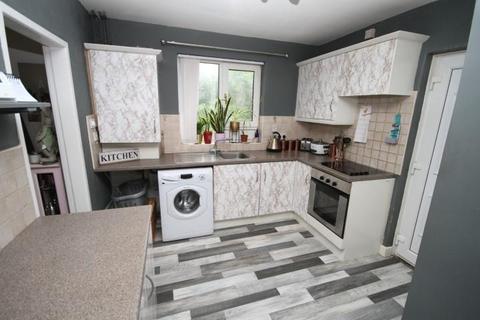 64 West Royd Drive, Shipley, BD18 1HL