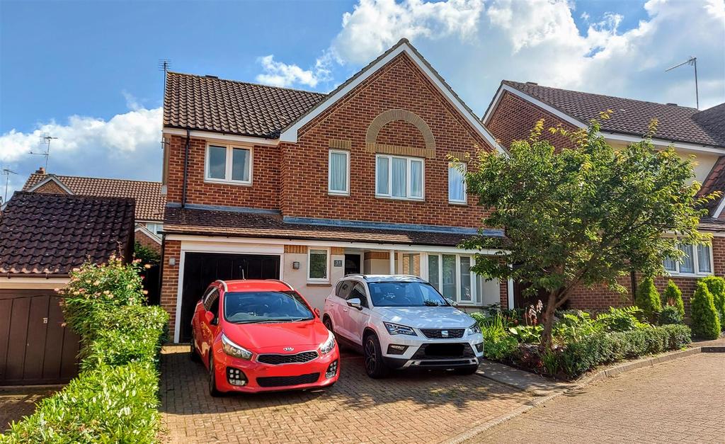Saffron Meadow, Standon, Herts 4 bed detached house £685,000