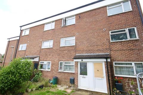 13 Arnfield Moor, Swindon, SN3 6LR