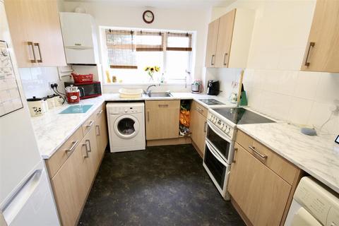 13 Arnfield Moor, Swindon, SN3 6LR