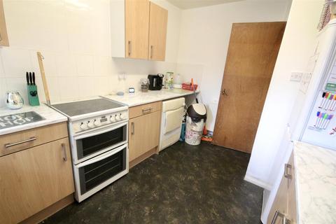 13 Arnfield Moor, Swindon, SN3 6LR