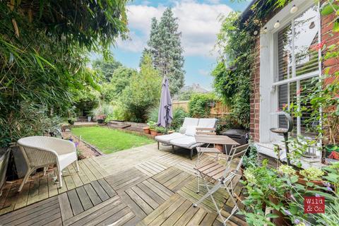 147 Chatsworth Road, London, E5 0LA