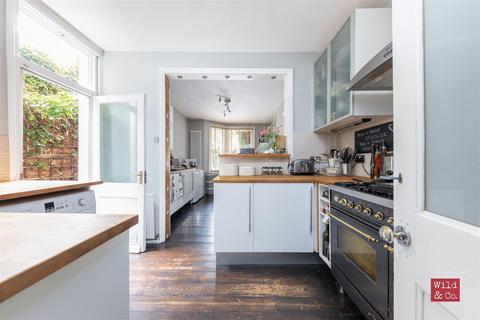 147 Chatsworth Road, London, E5 0LA