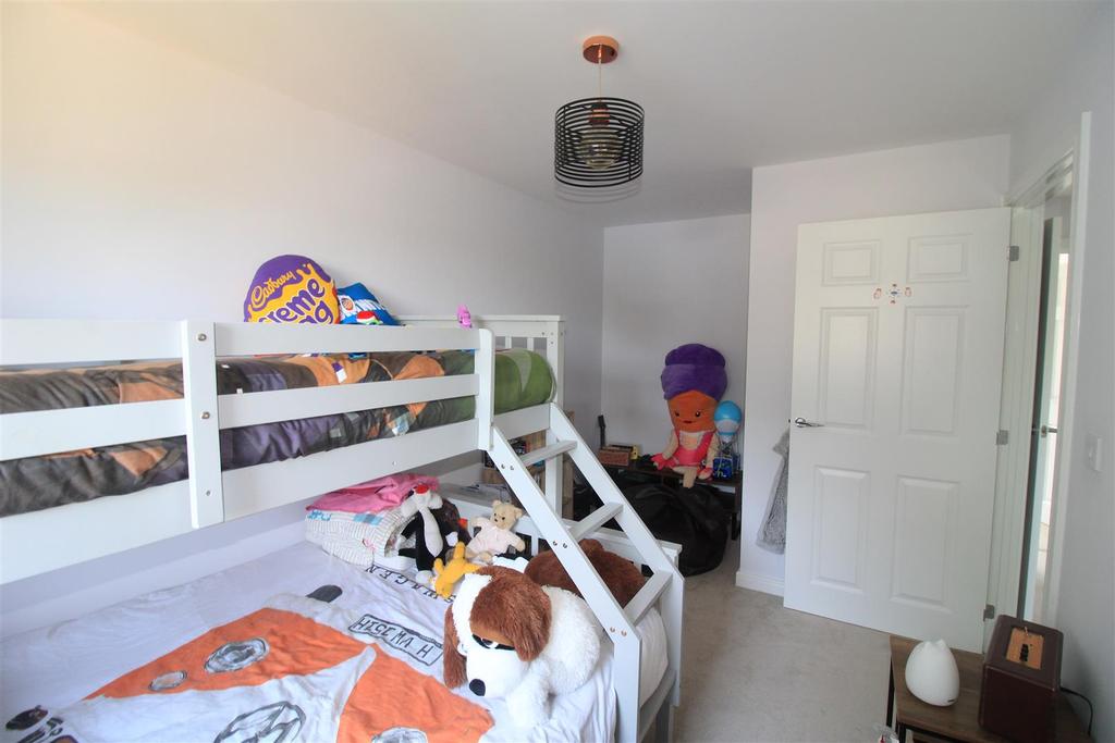 Bed 2.2.JPG
