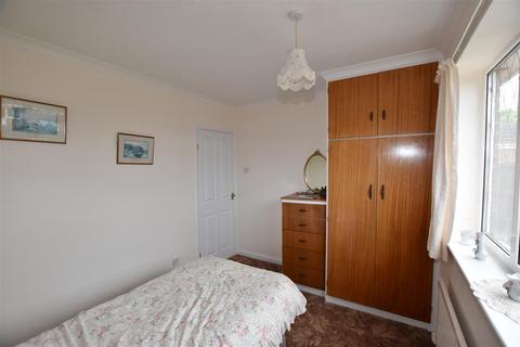 35 Alton Park, Beeford, Driffield, YO25 8BZ
