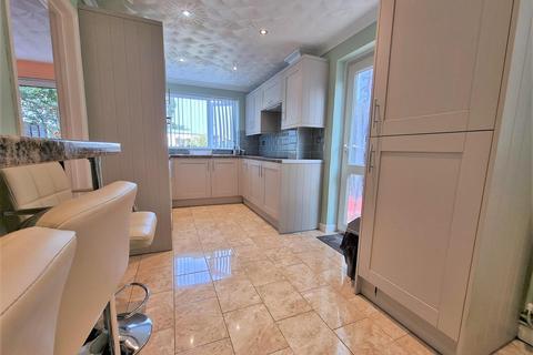 22 Goldsborough Close, Gloucester, GL4 4ST