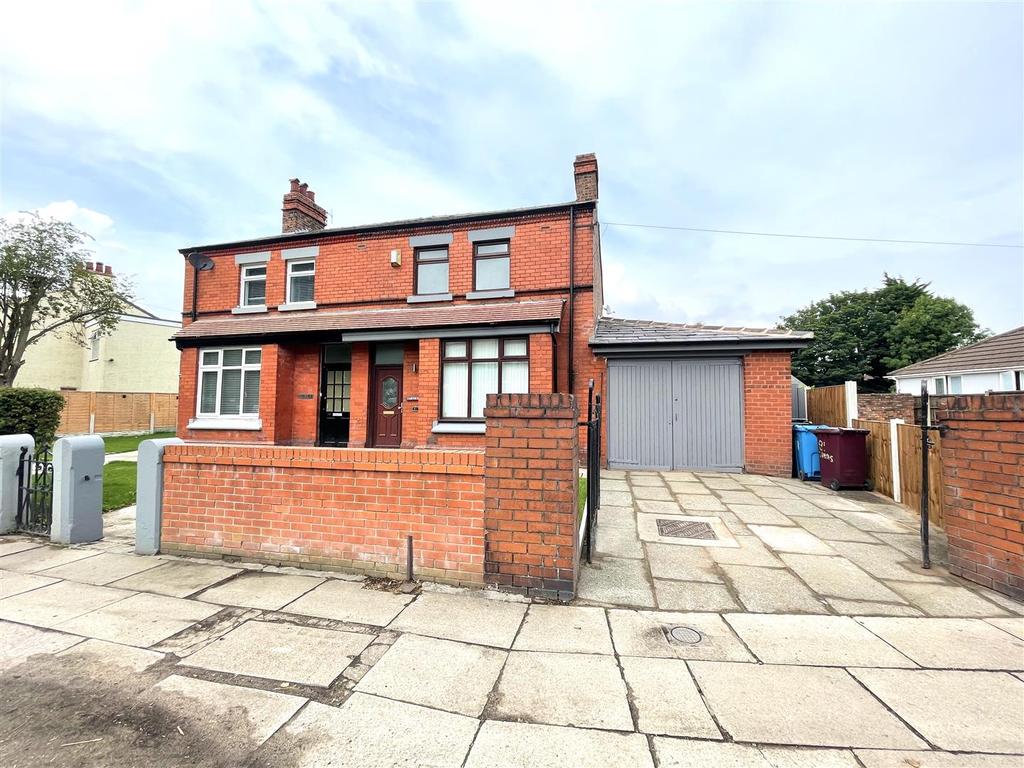 Dinas Lane, Liverpool 4 bed semidetached house £199,950
