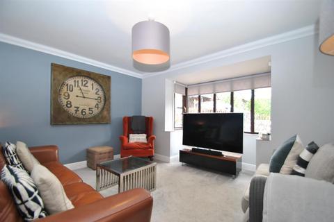 30 Oak End, Buntingford, SG9 9BU