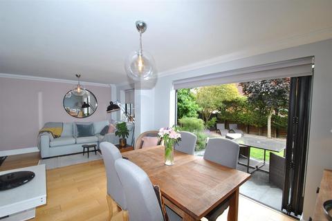 30 Oak End, Buntingford, SG9 9BU