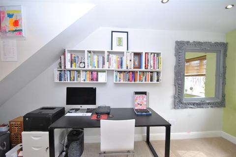 30 Oak End, Buntingford, SG9 9BU