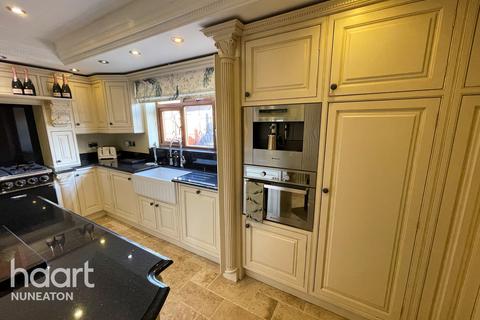 1 Amelia Close, Bedworth, CV12 9QJ