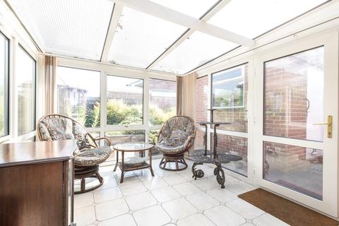 21 Holcombe Drive, Llandrindod Wells, LD1 6DN